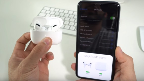 Kết nối AirPods Pro 2 với iPhone.